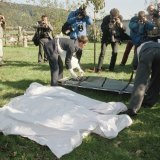Les corps retrouvés après le drame de l'Ordre du temple solaire, ici à Cheiry dans le canton de Fribourg.